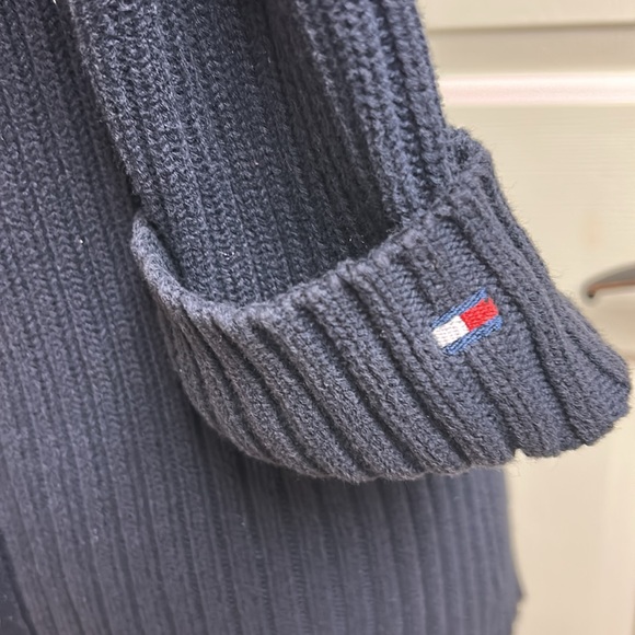 Tommy Hilfiger Cardigan Dark Blue Snap button Sweater, Size Small/P, EUC - Picture 5 of 12